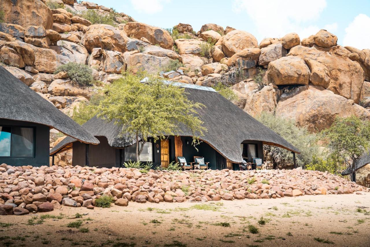 Ai Aiba - The Rock Painting Lodge Omaruru Luaran gambar